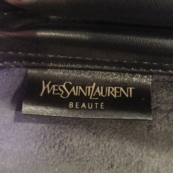 NEW YSL Beaute VEGAN LEATHER MAKEUP Travel POUCH AND 3 BRUSHES - Picture 7 of 7